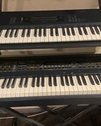 Roland XV-88  con espansione SRX-02 Concert Piano