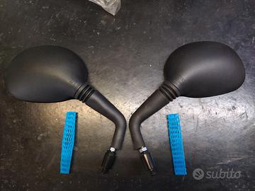 Coppia specchietti nuovi con adattatori