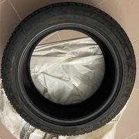 Pneumatici invernali 225/45R19
