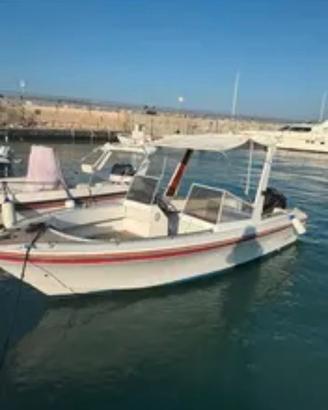 barca open 40 CV  4 tempi 6 MT 6 posti 