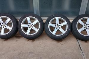 Cerchi in lega Momo da 16 