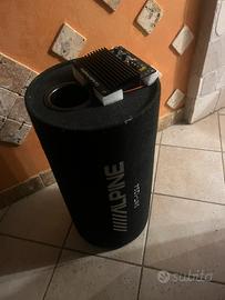 subwoofer Alpine SWT 12S4 con amplificatore
