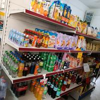 scaffali supermercato 