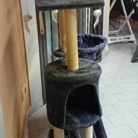 Tiragraffi per gatti – alto e completo