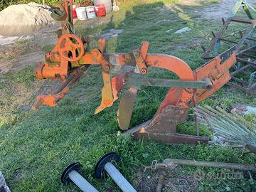 Aratro Rossati monovomere