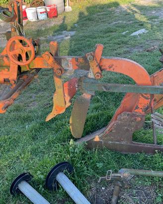 Aratro Rossati monovomere