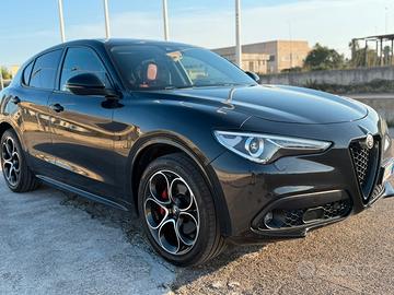 Alfa Romeo Stelvio 2.2 Turbodiesel 210 CV AT8 Q4 V