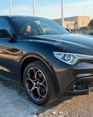 Alfa Romeo Stelvio 2.2 Turbodiesel 210 CV AT8 Q4 V