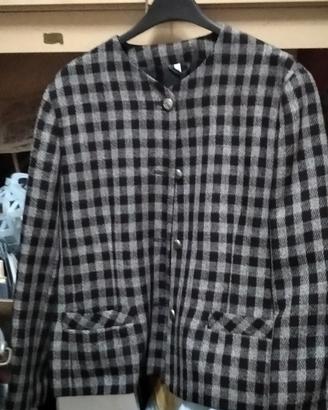giacca modello chanel