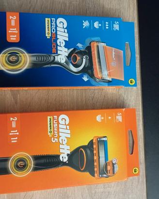 Rasoio Gilette a batteria