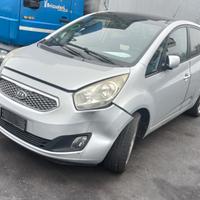 KIA VENGA dal 2010 1.6 CRDi 5 Porte