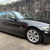 Cerchi da 17” Originali BMW con gomme termiche