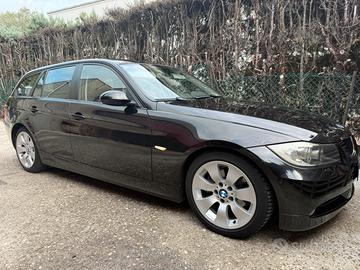 Cerchi da 17” Originali BMW con gomme termiche