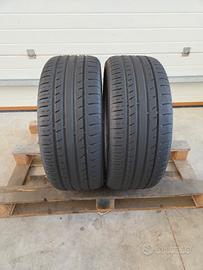 2 gomme 4 stagioni Trazano 225 40 19 2025