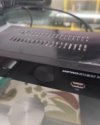 Digitale terrestre T2 con 2 telecomandi