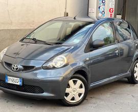 TOYOTA Aygo 1.0 12V VVT-i 5 porte