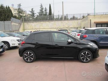 Peugeot 208 BlueHDi 100 Stop&Start 5 porte Allure