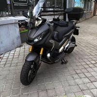 HONDA X-ADV 750 ABS