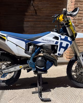 Husqvarna FE 250 2020 Öhlins Akrapovic Doppio set