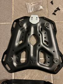 piastra sw motech adventure rack