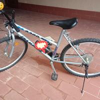 Bicicletta come nuova misura 26