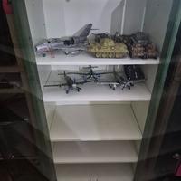 mobile con ante in vetro