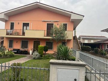 Appartamento di 112 m² con 3 locali e box auto dop