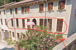 Porzione di villa trifamiliare
