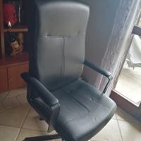 sedia/poltrona ergonomica nera