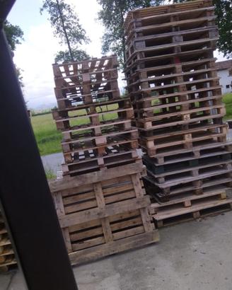 Bancali in legno