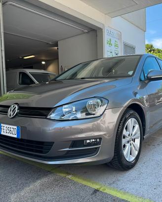 Volkswagen Golf 1.4TGI HIGHLINE UNIPROPR GARAN24ME