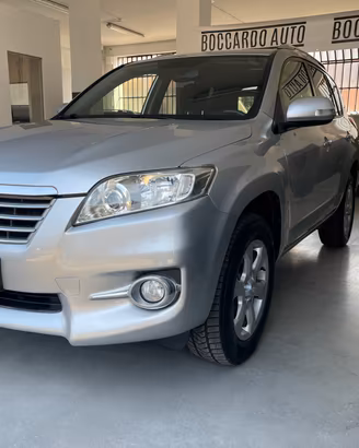 Toyota RAV 4 RAV4 Cros Sport 2.2 D-4D 150 CV Loung