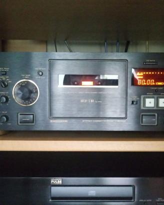 teac v8030S