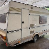 Roulotte Fendt Diamant 390