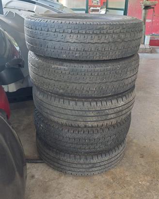 GOMME 195/75 R16C toyo e michelin