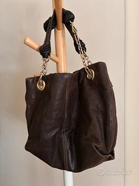 borsa in pelle.