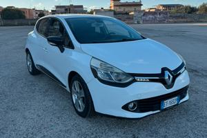 RENAULT CLIO 1.5 dci 75cv 2014