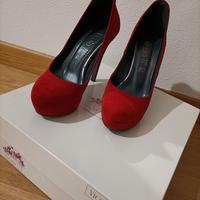 Scarpe rosse