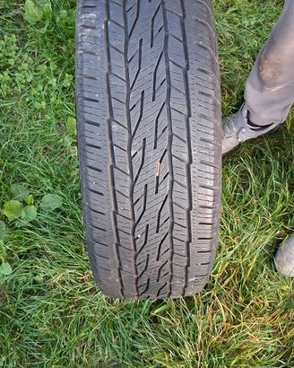carrelo ruote  Continental 255/65r17