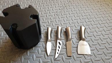 set coltelli formaggio con ceppo