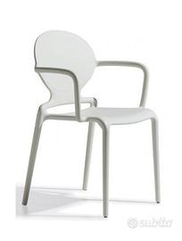 1 Sedia con braccioli Gio Scab colore Bianco
