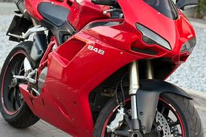 Ducati 848