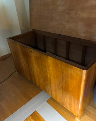 Cassapanca noce