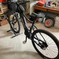 Bicicletta Elettrica GIANT - Taglia L