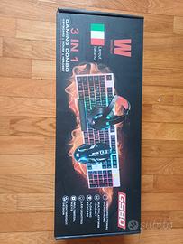 tastiera mouse e cuffie 