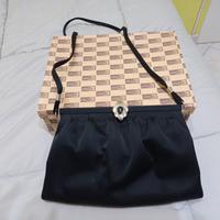 borsa in raso elegante 