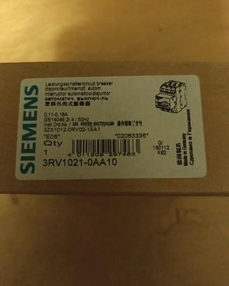Siemens 3RV1021-0AA10 Interruttore SIRIUS S0
