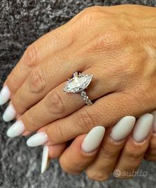 Anello di fidanzamento in Moissanite D Color VVS