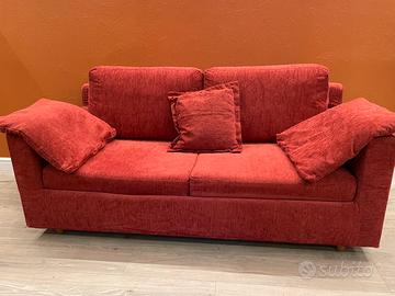 Divano letto comodissimo!!!