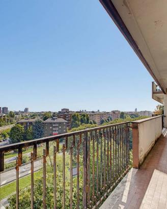 Appartamento di 141 m² con 4 locali e box auto a M